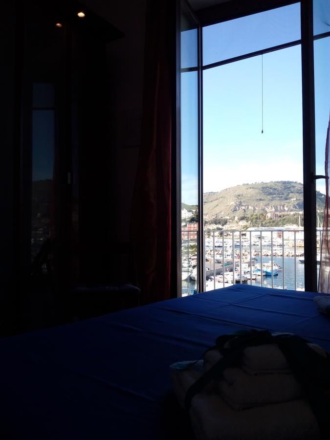 Aria Di Mare Dimorra Bed & Breakfast Pozzuoli Dış mekan fotoğraf