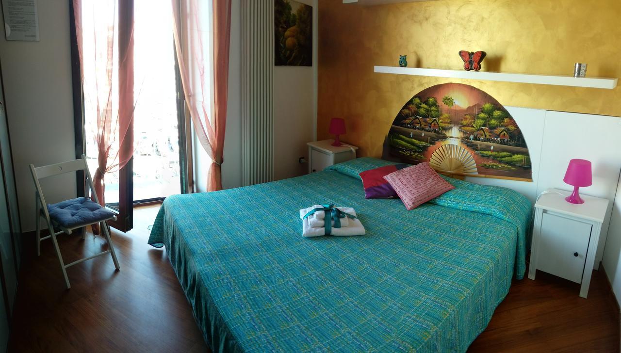 Aria Di Mare Dimorra Bed & Breakfast Pozzuoli Dış mekan fotoğraf